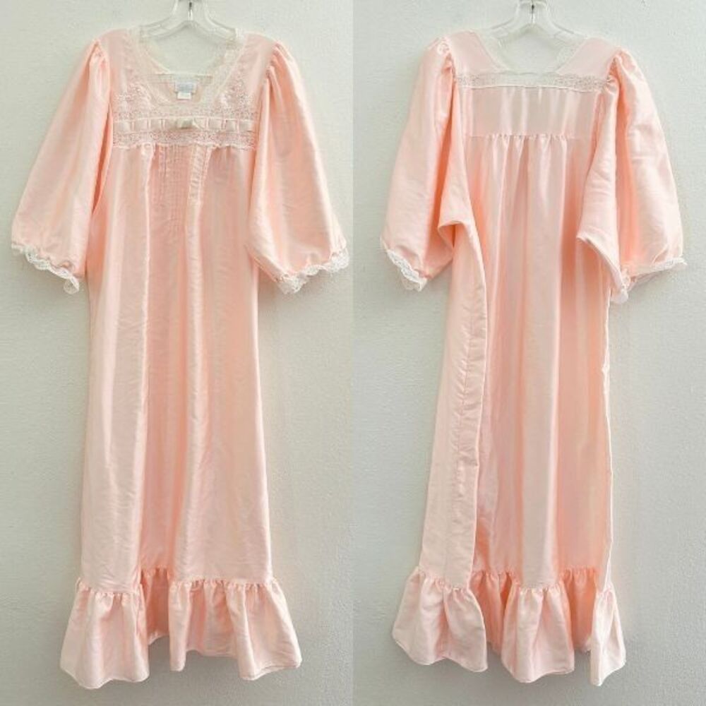 Vintage Sara Beth Nightgown Baby Pink Lace Peplum Puff Sleeve Women's Medium